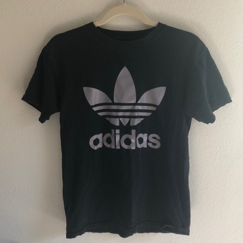 BLACK ADIDAS TEE